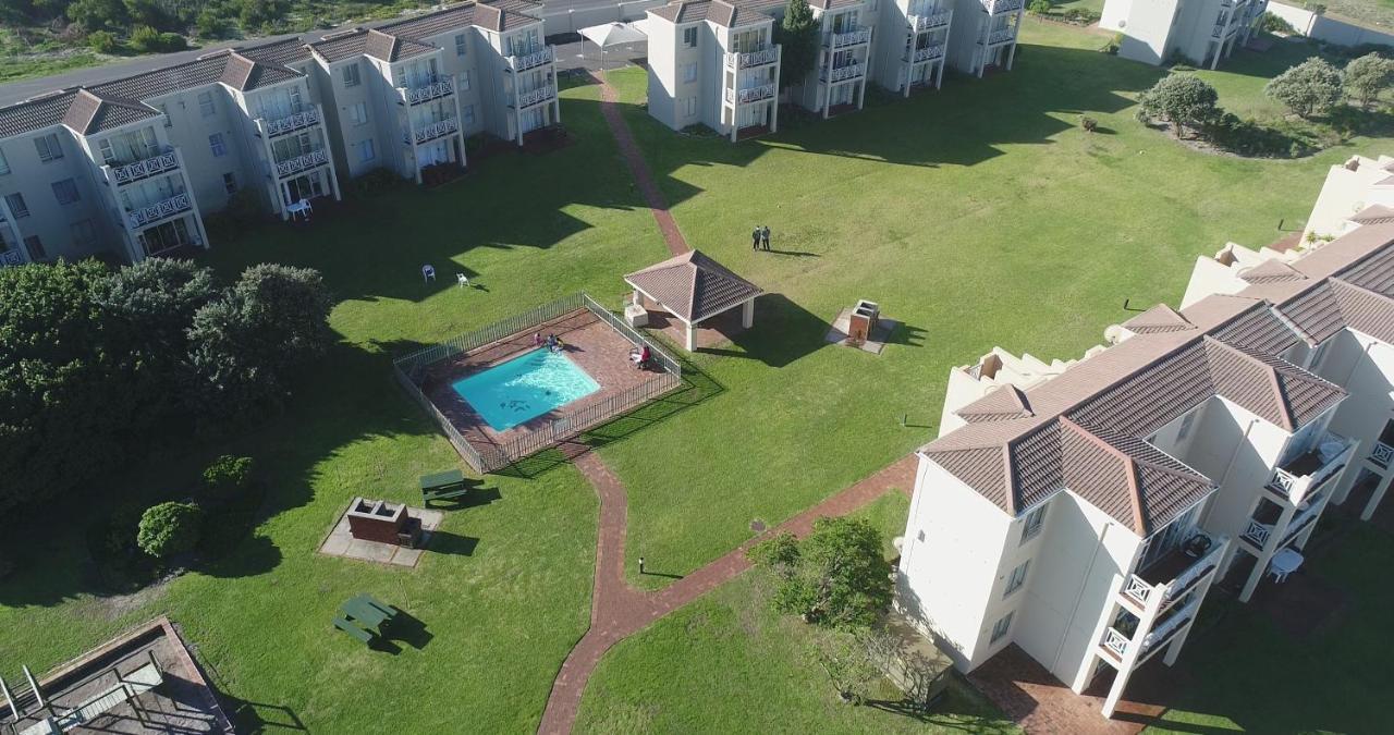 Hermanus Beach Club Экстерьер фото