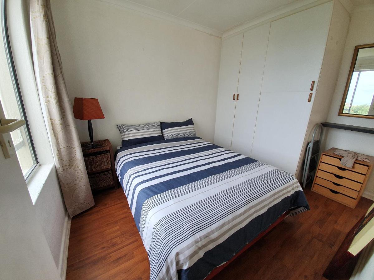 Hermanus Beach Club Экстерьер фото
